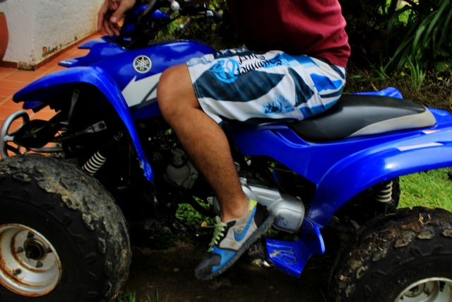 moto azul