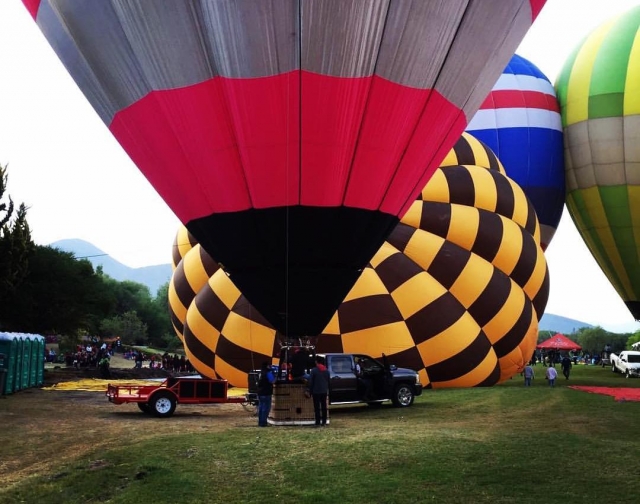 Varios globos