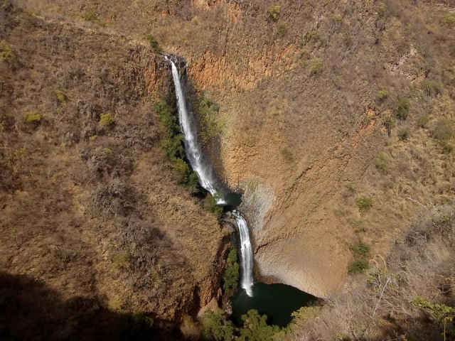 Extensa cascada