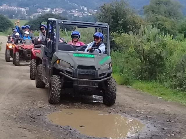 Visita guiada en Ranger a Las Piedrotas en Tapalpa 1 hora