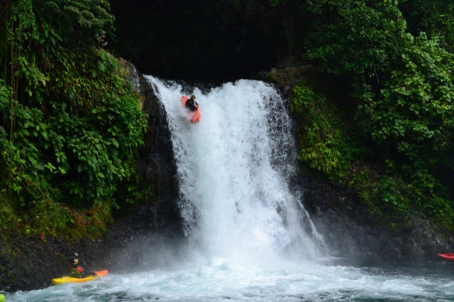 Descenso de cascada