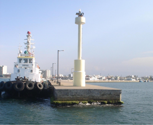llegando al puerto