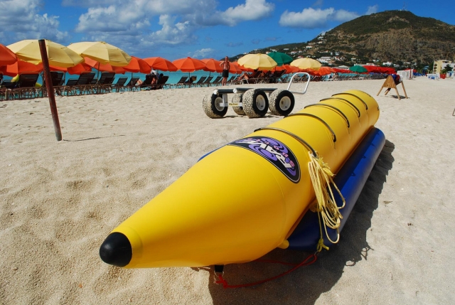 nuestra banana en la arena
