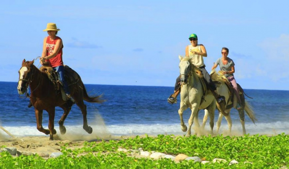 cabalgando cabalgando