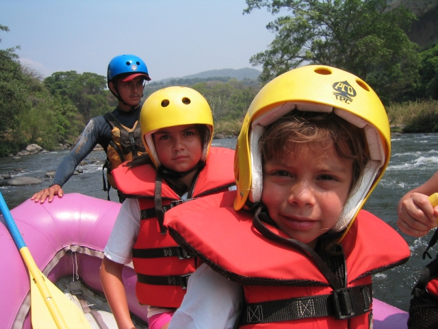 Rafting infantil en Jacomulco