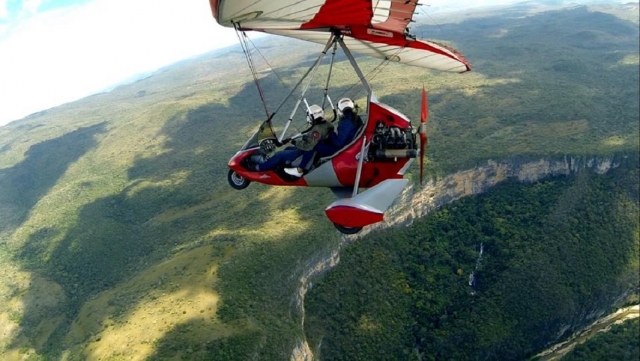 Atrévete a sobrevolar barrancos