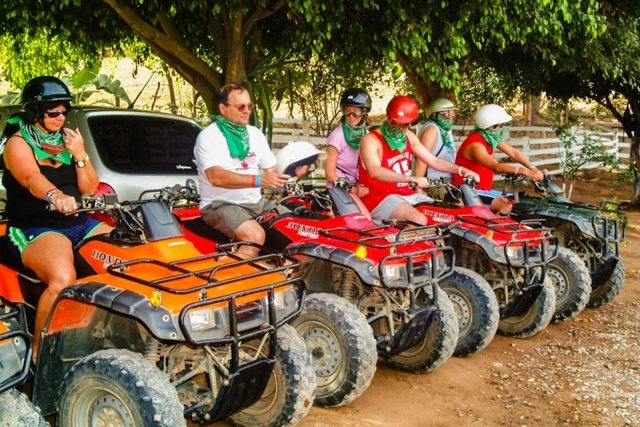 Familia en quads
