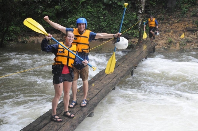 Felicererererereres en el río