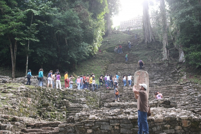 Paseo por Yaxchil
