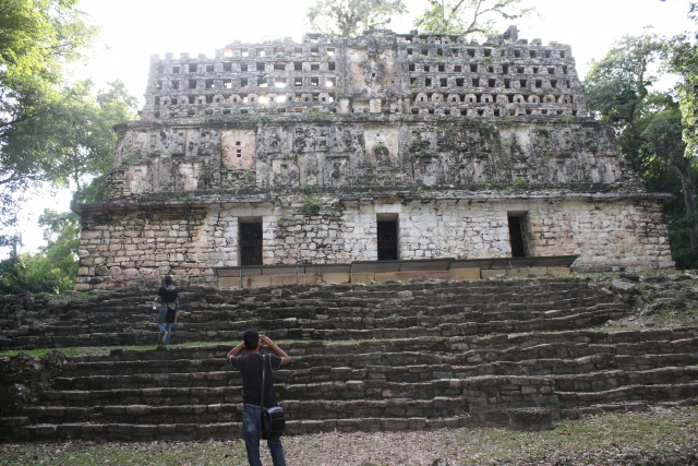 Yaxchil