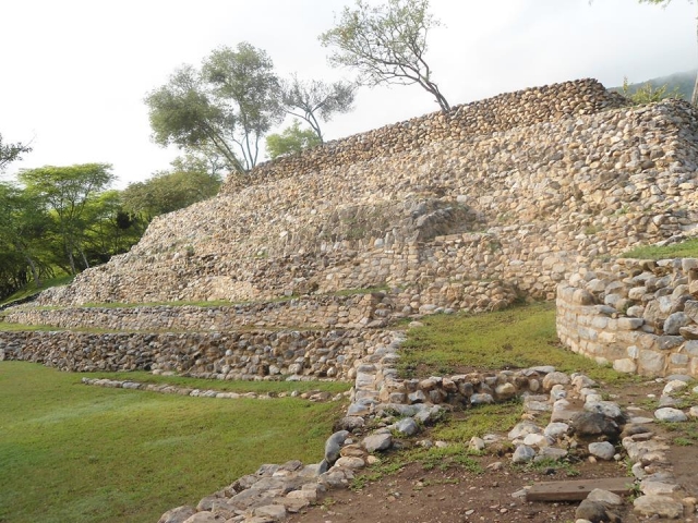 Zona arqueologica de tancama