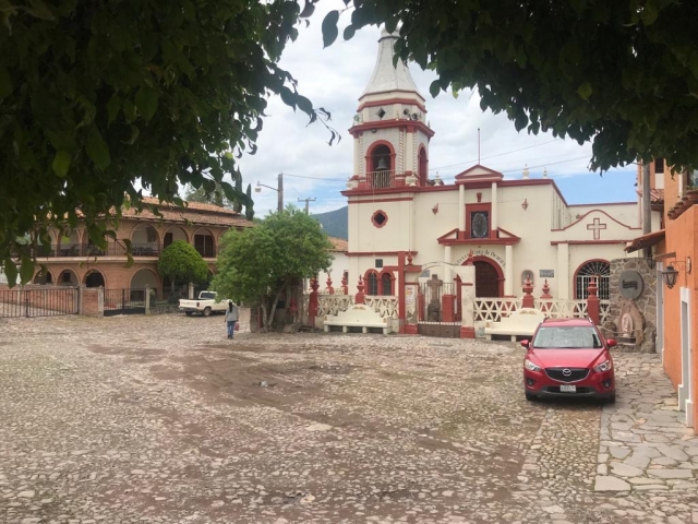 Conoce y recorre la Iglesia de Mascota