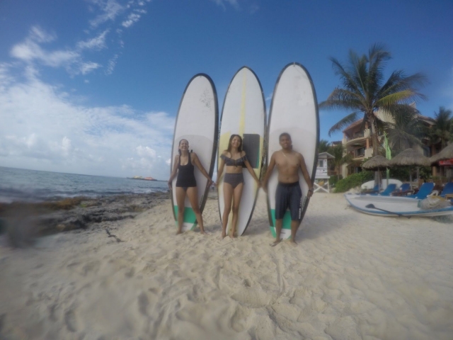 Posando con las tablas de SUP