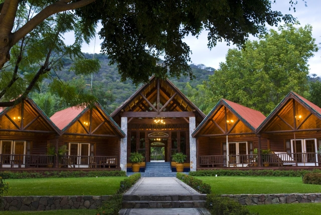 Conoce las villas de Santa María del Oro