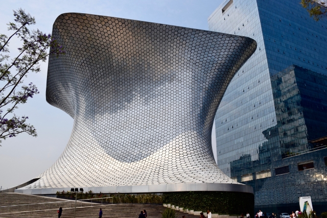 Visita a Museo Soumaya en México