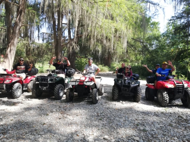 Recorrido en quad en grupo