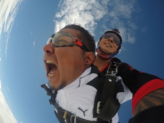 Salto Tándem en Paracaídas 12 mil pies en Chapala