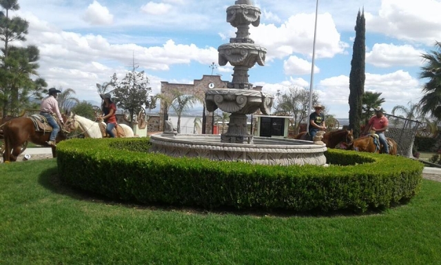Ruta a caballo en pareja