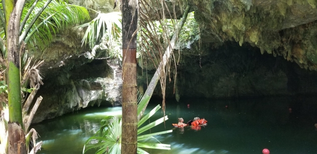 Cuevas en Cozumel