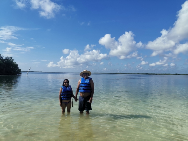 Disfrutando del mar en Cancún