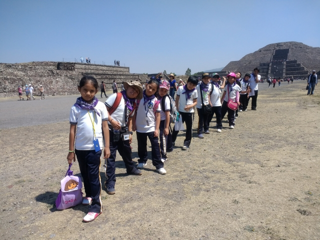 Fila a la pirámide