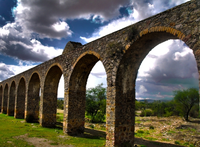 Acueducto El saucillo