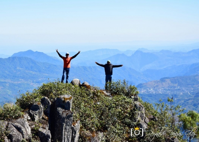 Conociendo las cuevas de la montaña