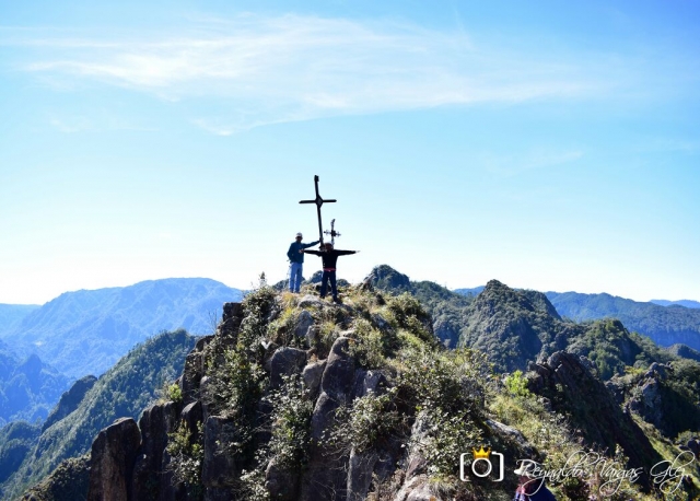 En la falda del montaña