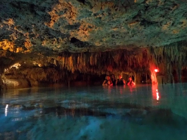 Descubriendo el cenote subterraneo