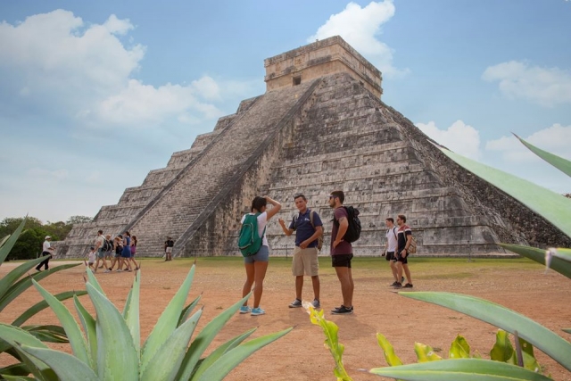 Conociendo la zona arqueologica en yucatan