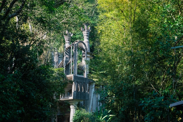 Majestuosas esculturas de piedra de Edward Jameres