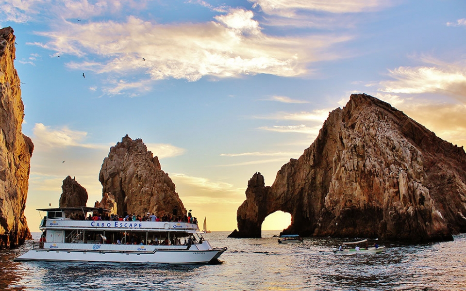 Puesta de sol en catamarán