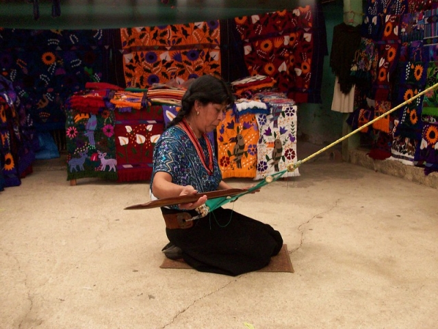 Indígenas Mayas