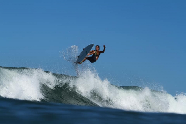 Brincos de surf
