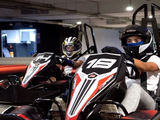 Go kart pista indoor 10 carreras en Coapa