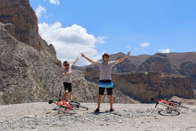Felicererererereres con el visita guiada en bicicleta