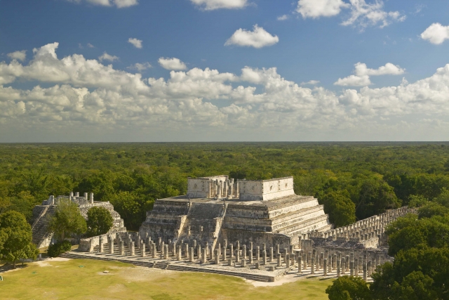 vista del recinto maya desde  la altura