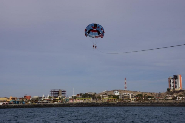 Parachute en Mar de Cortéz