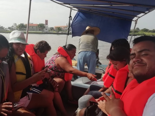 Paseo en lancha en Boca del Río