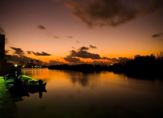 Anochecer en la laguna