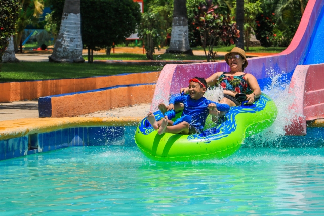 Contamos con atraccionererererereres exclusivos para niños
