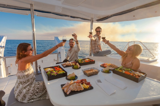 Catamarán de lujo