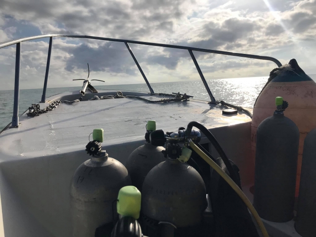 Listos con el equipo de buceo