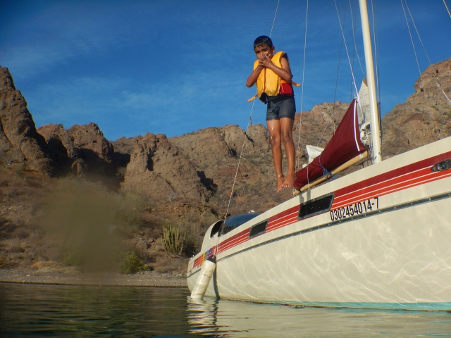 Visita guiada en catamarán en Loreto con snorkel Niños