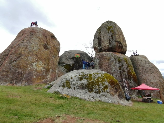 Recorrido por enormererererereres piedras