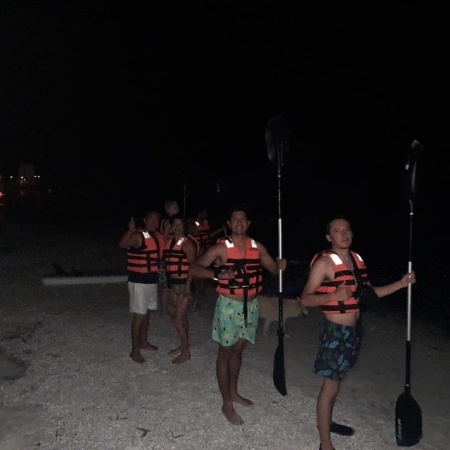 Preparados para salir en kayak