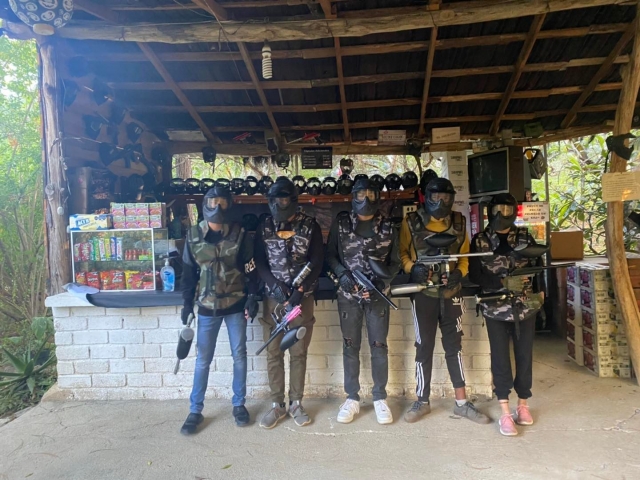 Juega paintball