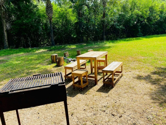 Asador y comedoternera