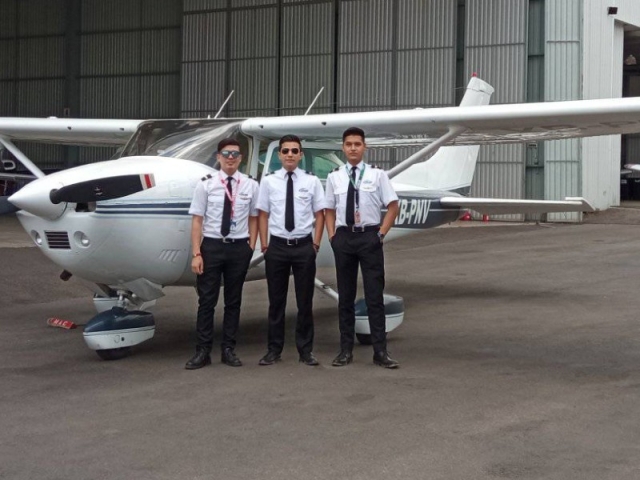 Pilotos certificados Pilotos certificados