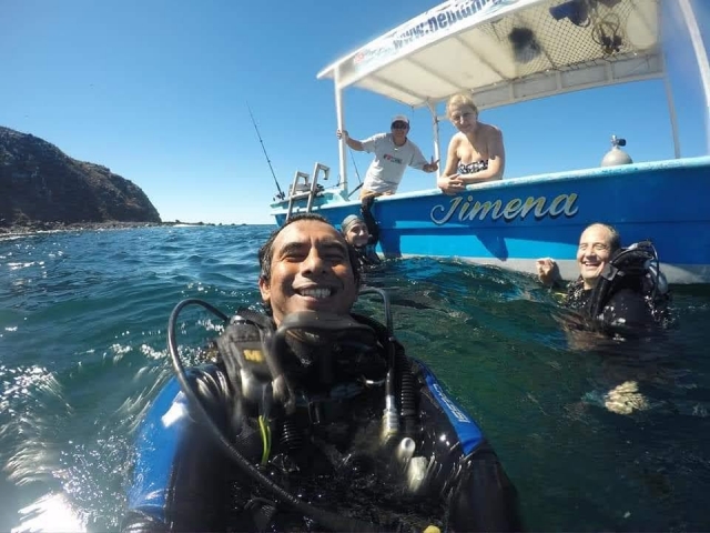 Saltando al mar